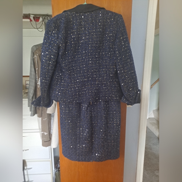 White House Black Market brand new jacket/dress combo - Picture 2 of 12